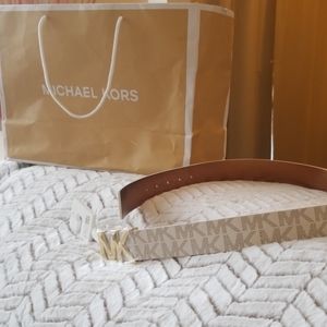 Michael Kors belt
